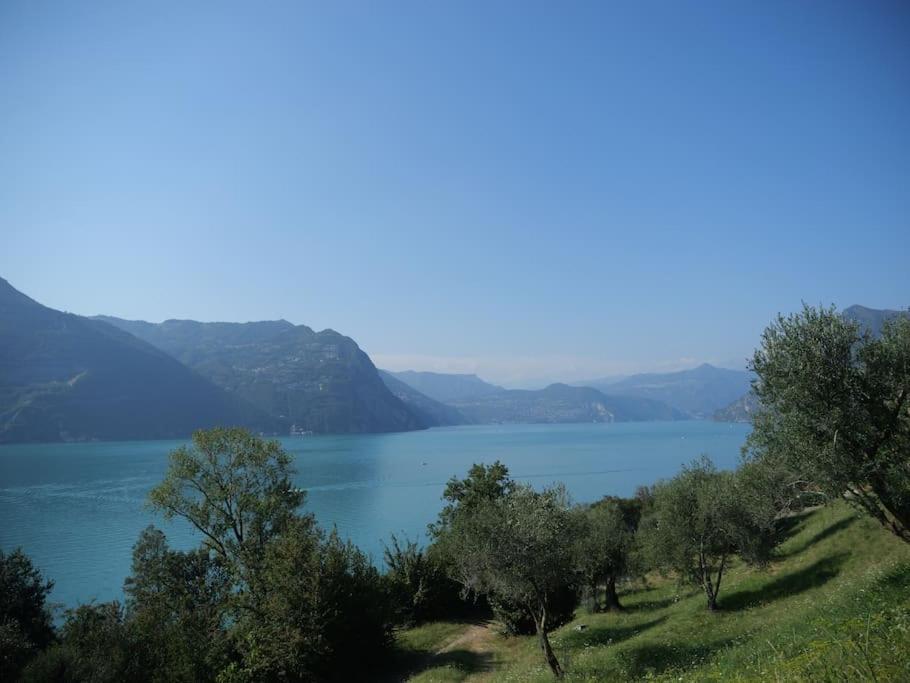 La Corte Del Cigno Monte Isola Zewnętrze zdjęcie